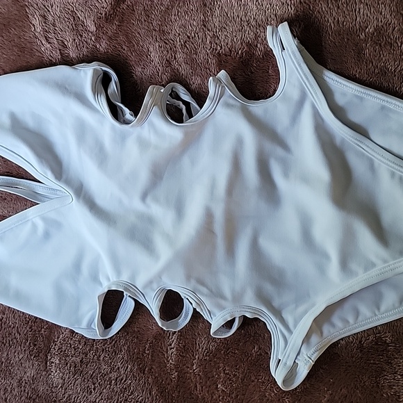 Frederick's South Beach One-Piece Lace-Up Swimsuit S - Picture 9 of 16